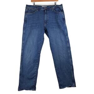 Wrangler Relaxed Fit Jeans Men's 38x32 Blue Denim Cowboy Straight Cut Rodeo